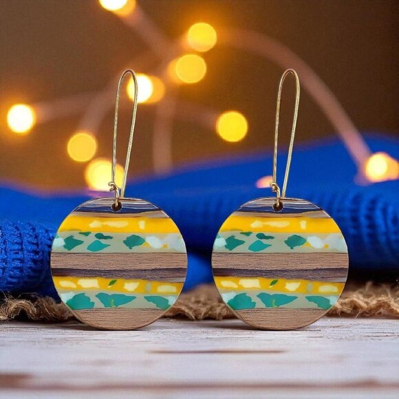 Handcrafted Wood & Resin Trendy Round Earrings With Golden Color Alloy Hooks - Picture 5 of 11